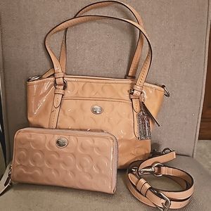 Coach baby pink patent leather crossbody with matching wallet